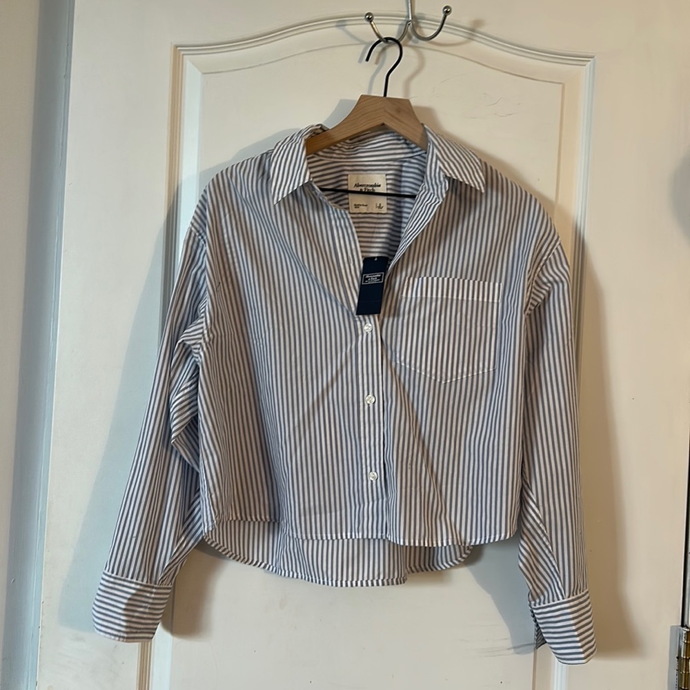 cropped abercrombie striped blouse